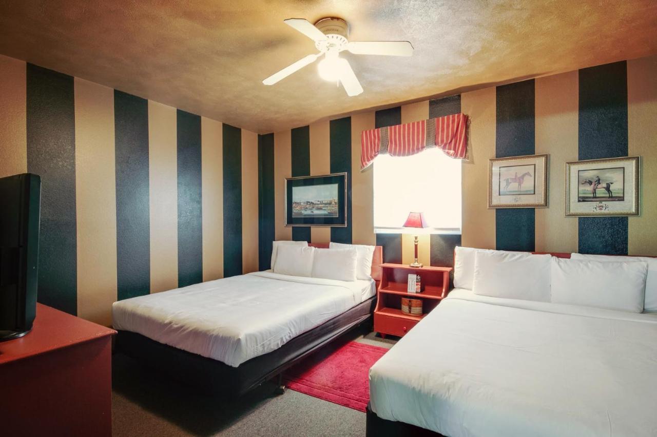 Simmer Motel Wamego Ngoại thất bức ảnh