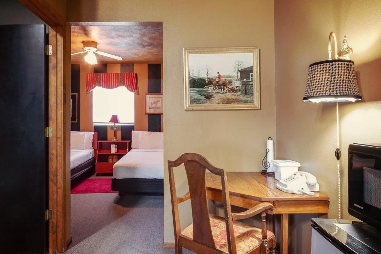 Simmer Motel Wamego Ngoại thất bức ảnh