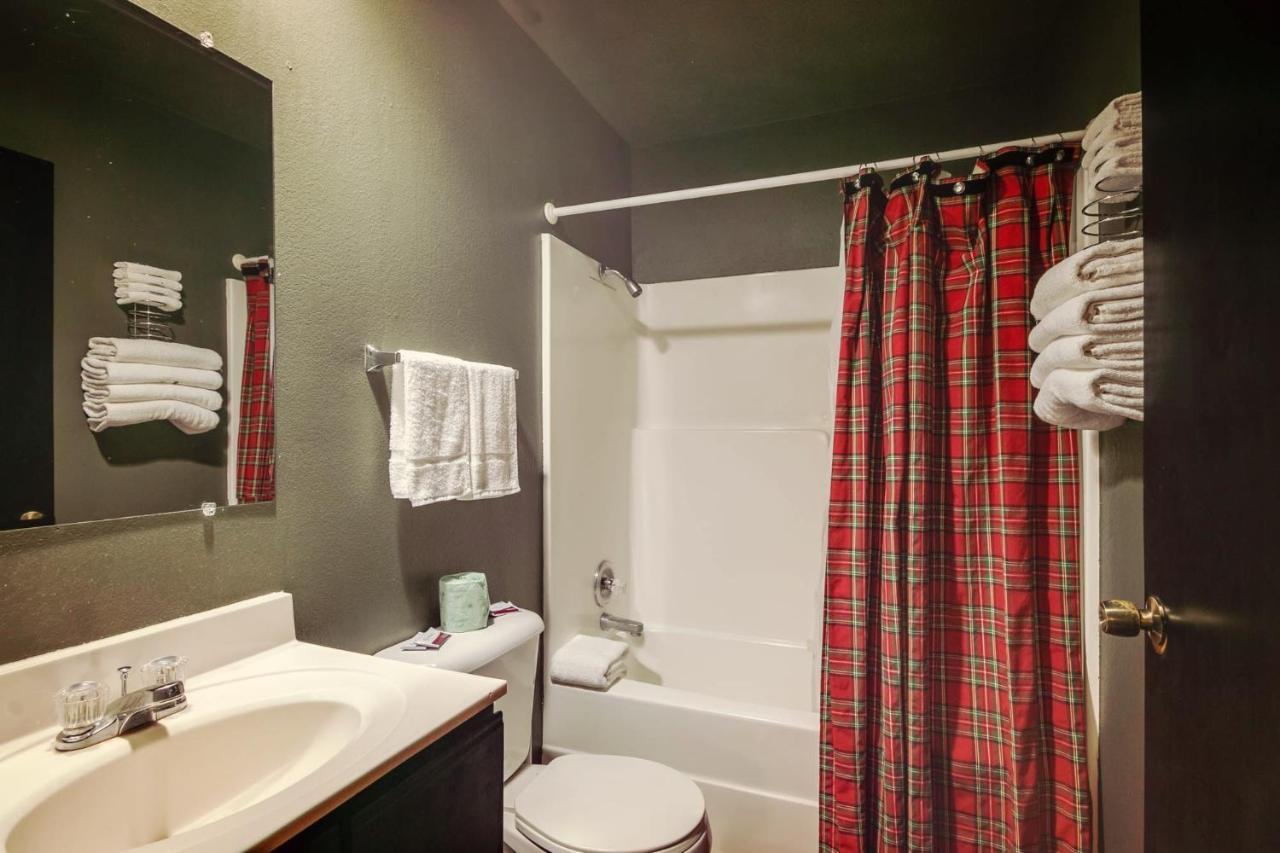 Simmer Motel Wamego Ngoại thất bức ảnh
