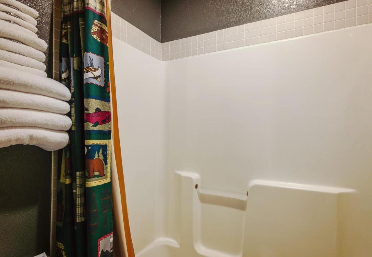 Simmer Motel Wamego Ngoại thất bức ảnh