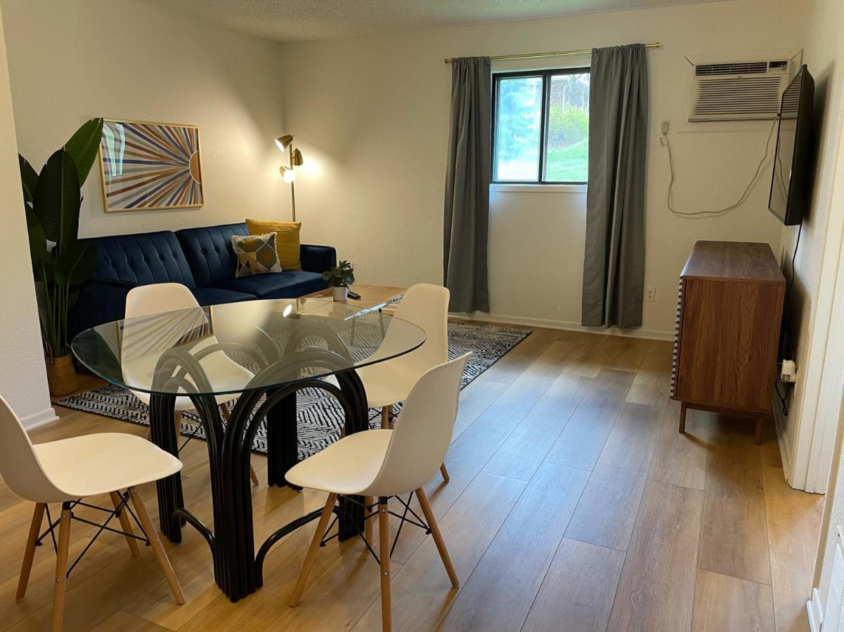 Simmer Motel Wamego Ngoại thất bức ảnh